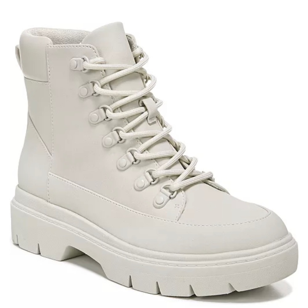 Dr School’s Women's Canyon Mid Shaft Boots.LOVE LOVE these just wish they fit
